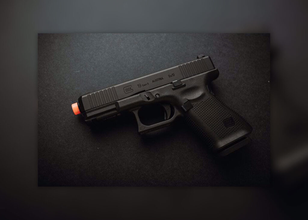 GLOCK G19 GEN 5 GBB Airsoft Pistol - 6MM/Black