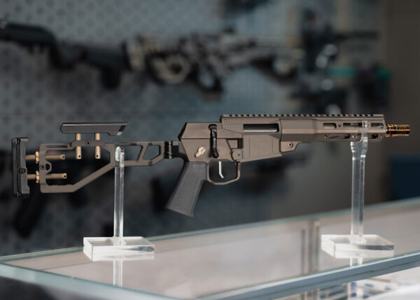 Q Mini Fix 300 Blk SBR 8" Compact Rifle